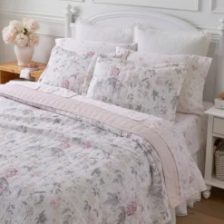 Pink Breezy Floral Quilt Set - Laura Ashley -Bedding Promotion GUEST 008f45bb 5216 44c1 876c 0e249b01b86a