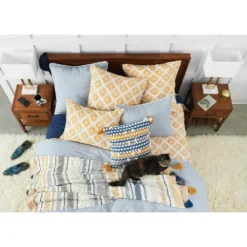 Carol & Frank Carver Standard Sham -Bedding Promotion GUEST 11f0289e f9bd 4141 8bb2 f3d06db0ba6c