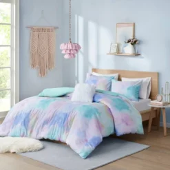 Intelligent Design Lisa Watercolor Tie Dye Printed Duvet Cover Set