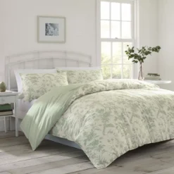 Natalie Reversible Duvet Cover Set Mint - Laura Ashley -Bedding Promotion GUEST 28b3d371 ff47 4569 b59a 7b1d64095e9d