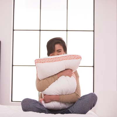 3-in-1 Adjustable Down Alternative Pillow By DOWNLITE 5 3-in-1 Adjustable Down Alternative Pillow By DOWNLITE - Image 3