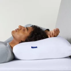 The Casper Essential Cooling Pillow -Bedding Promotion GUEST 7e27e641 557f 4524 a989 5fc8fd57945c