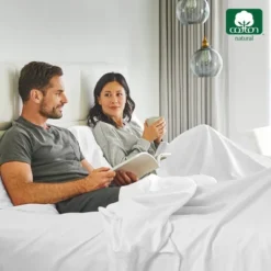 Luxury Fitted Sheet Only, 600 Thread Count - 100% Cotton Sateen, Deep Pocket, Soft, Cool & Durable By California Design Den -Bedding Promotion GUEST 7ee71d5a 8e03 45c2 8232 4d3789c41a74