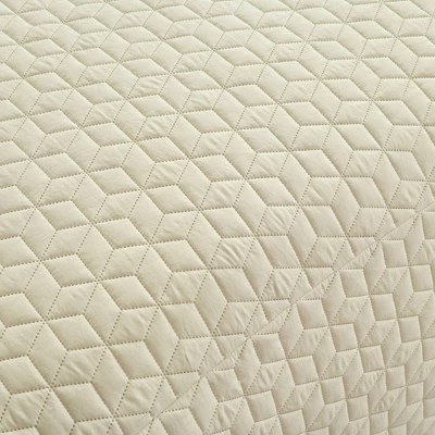 Lush Décor French Country Geo Bedspread & Sham Set 5 Lush Décor French Country Geo Bedspread & Sham Set - Image 3