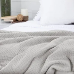 Southshore Fine Living Ashmore Collection 100% Cotton Bed Blanket Basketweave Luxury Blankets -Bedding Promotion GUEST b663e86a e592 4498 ae1d b953217ed8a8
