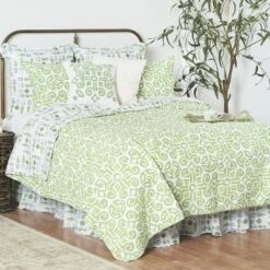 C&F Home 26" X 26" Boxwood Abbey Green Garden Euro Sham
