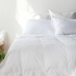 Feather & Down Duvet Comforter Insert | BOKSER Home -Bedding Promotion GUEST e0da4d5b 2056 4375 b711 09e1dc4d8b10