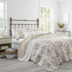 Bedford Reversible Quilt Set Mocha - Laura Ashley