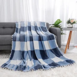 PiccoCasa Flannel Pom-Pom Tartan Checkered Fleece Throw Blanket 1Pc -Bedding Promotion GUEST e9be638f 2946 4a5b a4ff 14e8de58814a