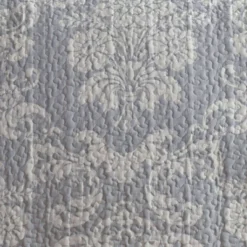 Venetia Reversible Quilt Set - Laura Ashley 9 Venetia Reversible Quilt Set - Laura Ashley -Bedding Promotion GUEST f601e601 1a64 48eb bdc7 be15d3531474